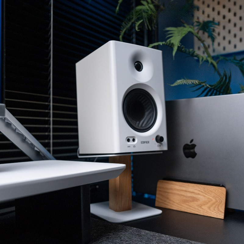 Walnut / Oak Wood Speaker Stan - Desk Setup Oak recensie en prijs