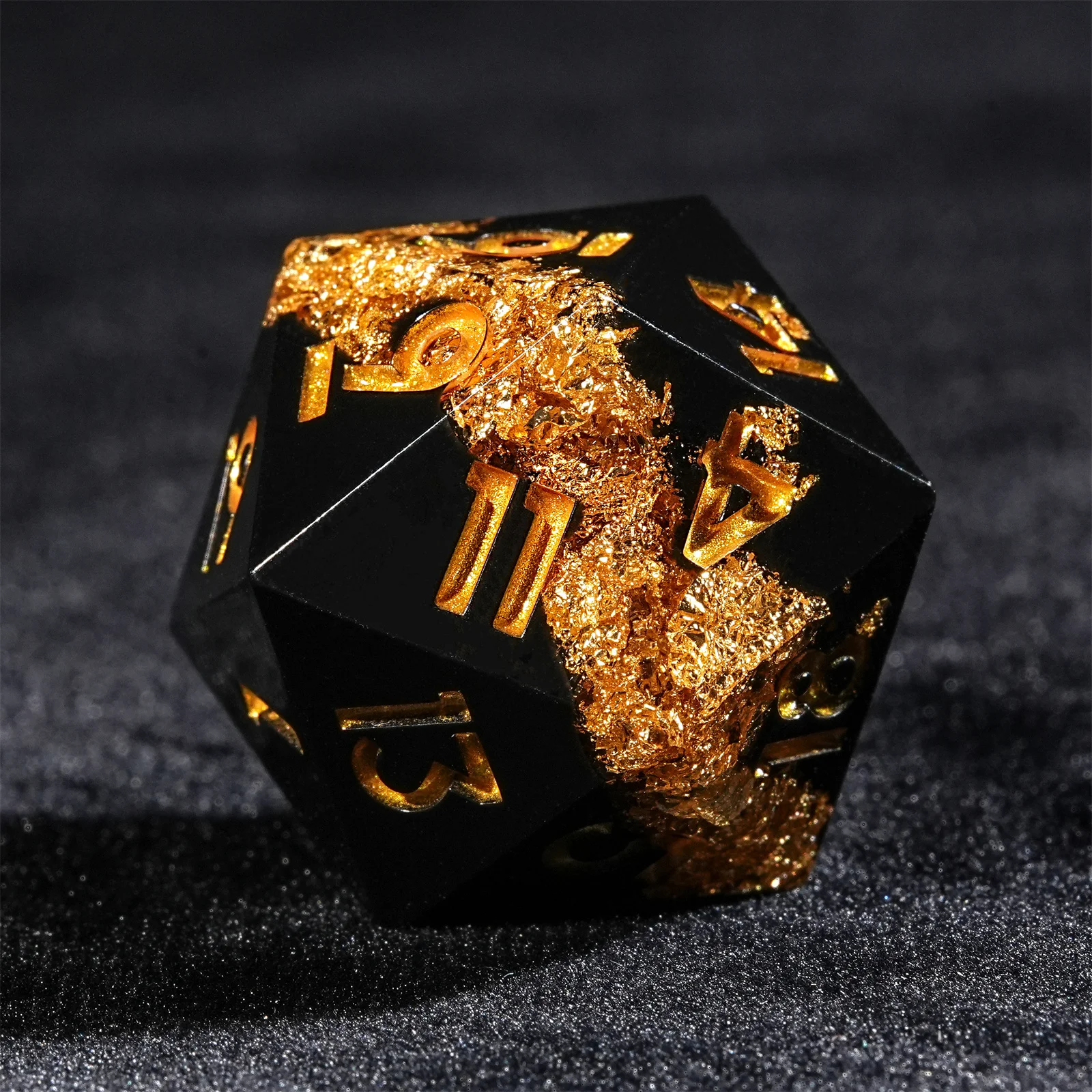 7pcs DND Dice Resin Black Gold - Desk Setup Black recensie en prijs
