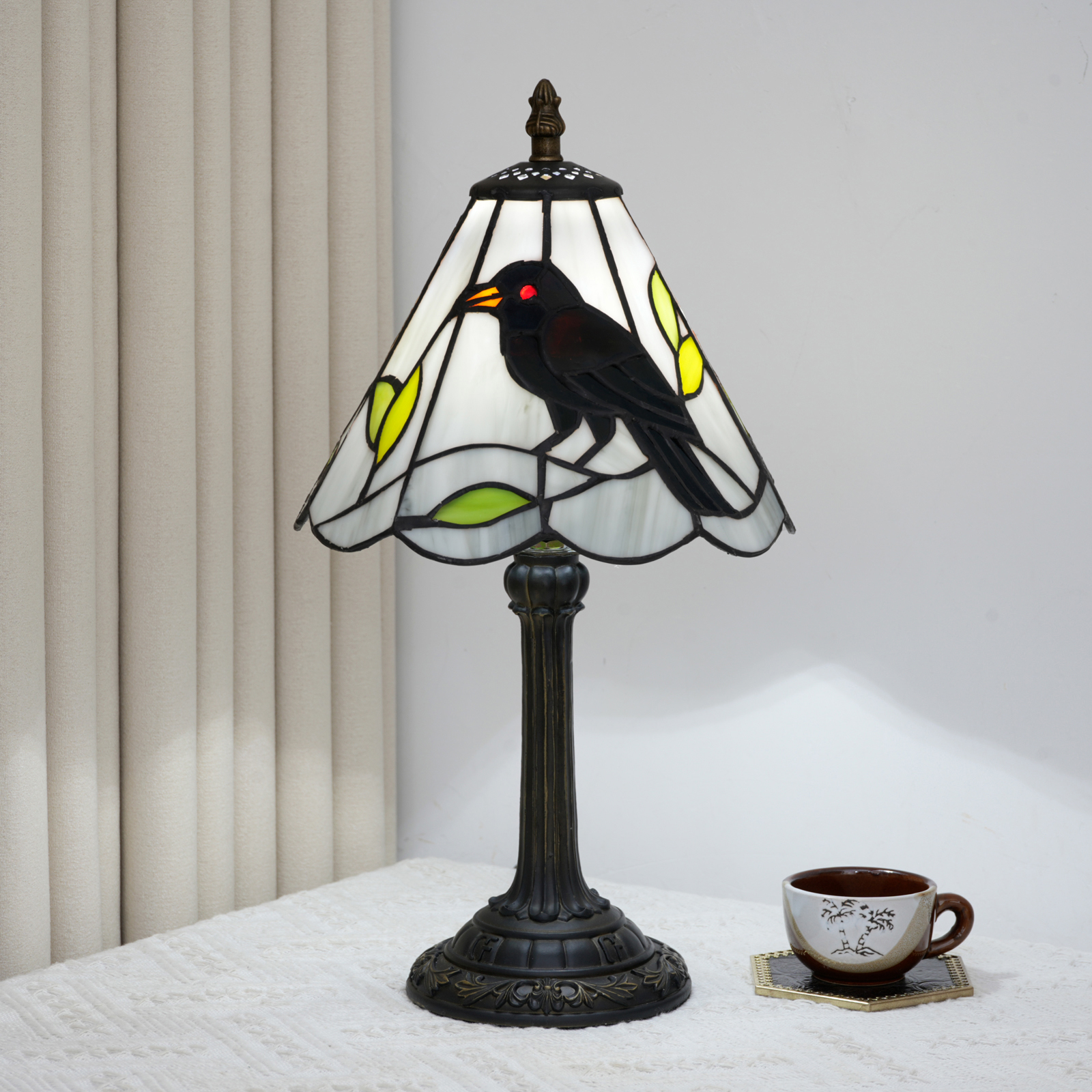 Stained Glass Raven Lamp Table - Desk Setup Vintage recensie en prijs