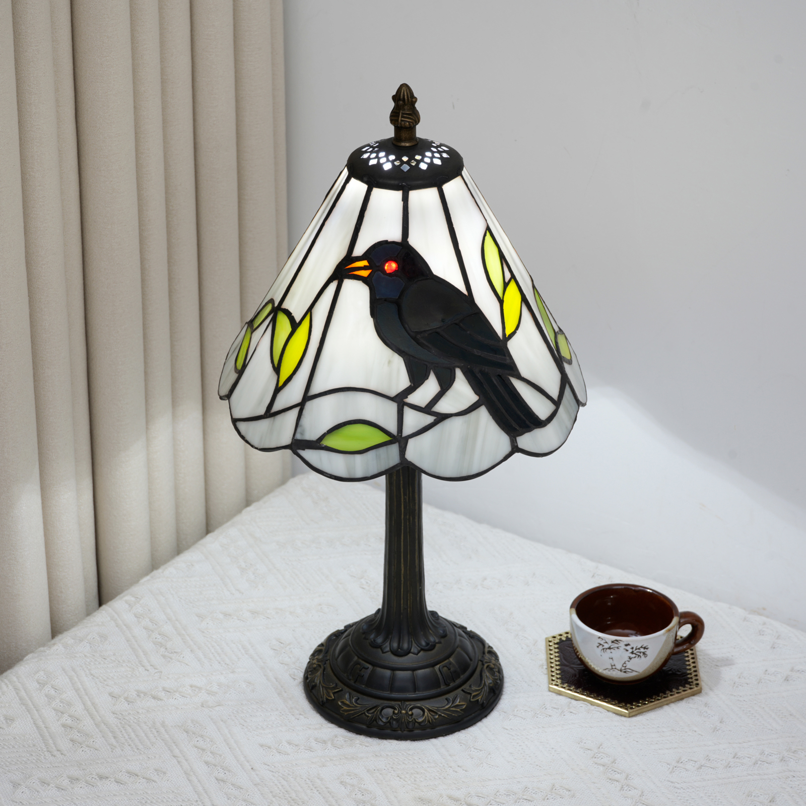 Stained Glass Raven Lamp Table - Desk Setup Vintage recensie en prijs
