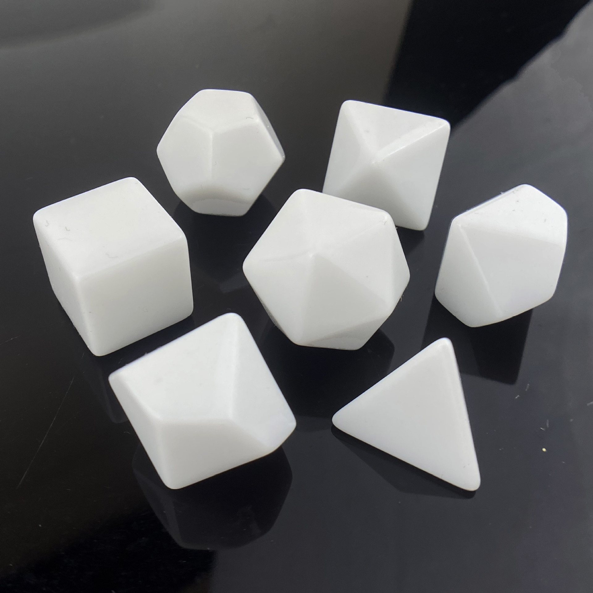 7 Pcs Set of Black White Blank - Desk Setup Black recensie en prijs