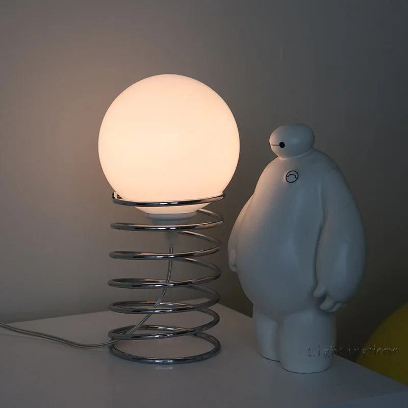 Ins Bauhaus Spring Table Lamp  - Desk Setup Vintage recensie en prijs